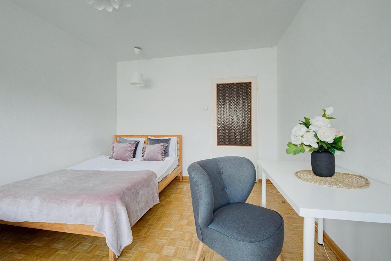 2 Bedroom Apt In Heart Of Warsaw Zgoda 9 Tv70 エクステリア 写真